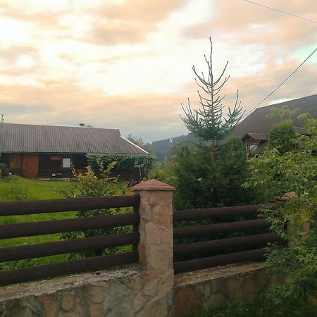 Starovitska Hata - Ethno-Cottage Verkhovyna Exterior photo
